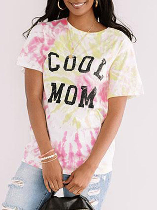 Camiseta de manga corta con estampado de letras para el Día de la Madre y diseño tie dye.